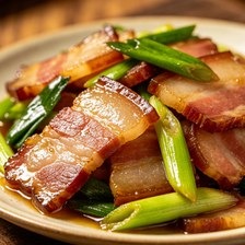 腊肉炒什么菜最好吃下饭？分享几款家常实测百搭配菜