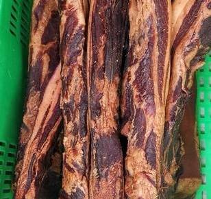 腊肉的做法最正宗的做法？四川乐山马边彝家古法腌熏实录