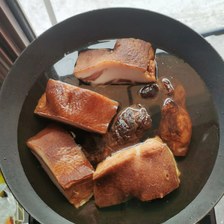 腊肉先蒸还是水煮哪个好？马边土腊肉的真实烹饪对比