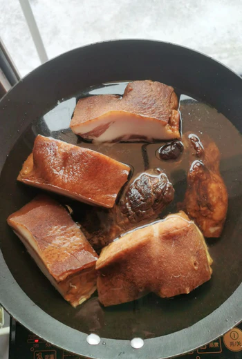 腊肉先蒸还是水煮哪个好？马边土腊肉的真实烹饪对比