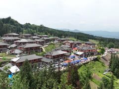 马边玛瑙苗寨｜云上苗岭风光 感受原生态民族风情