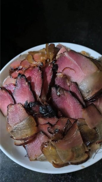 腊肉一次买得多，短期吃不完，怎么做能放得久，还不会发霉变味？ class=