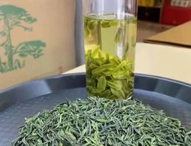 全国十大名茶排名：西湖龙井、碧螺春、铁观音等10大名茶排行榜前十，你喝