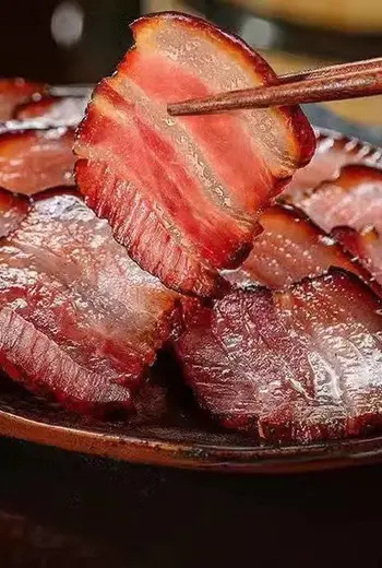 马边老腊肉：烟火熏染的小凉山年味密码