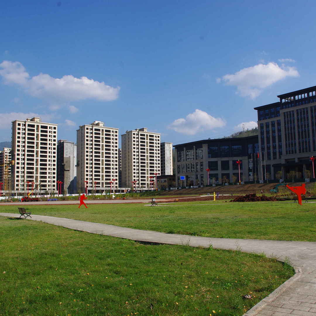 马边县城：彝乡河畔，藏着烟火与慢时光