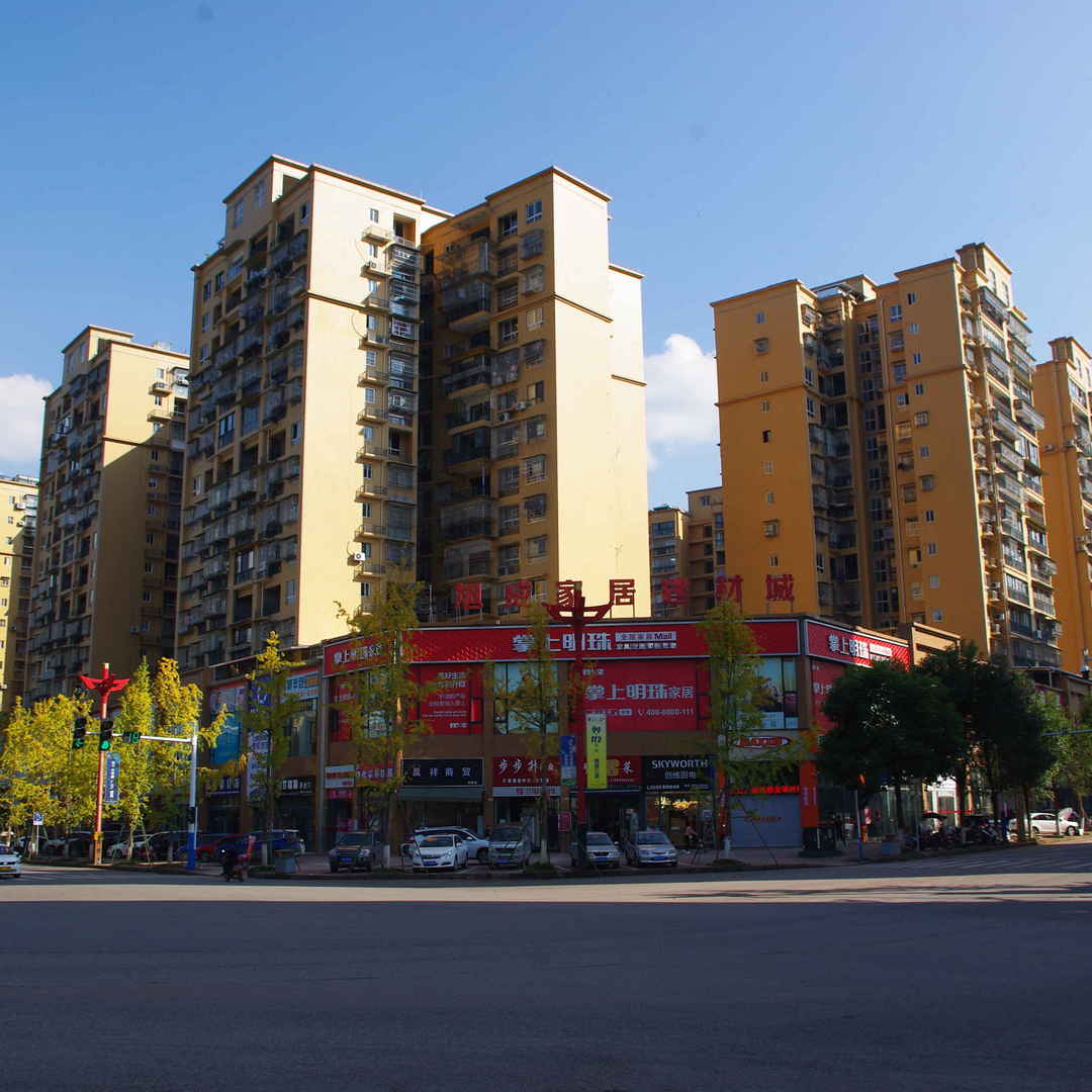 马边县城：彝乡河畔，藏着烟火与慢时光