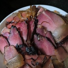 腊肉怎么做好吃又入味？家常简单做法，不咸不腻