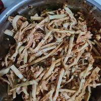 苦竹笋怎么凉拌好吃？正宗家常凉拌苦竹笋的正确做法与技巧